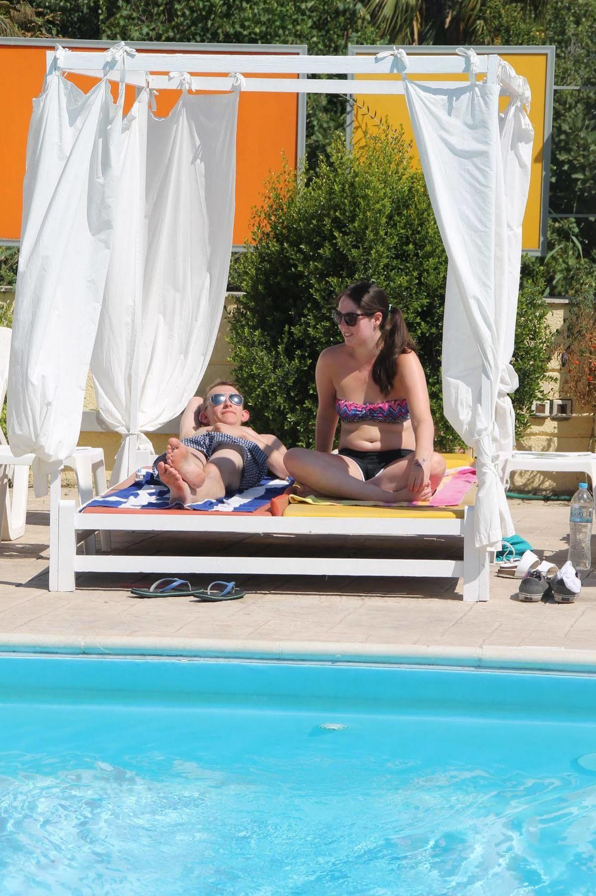 Kavos Central Gardens エクステリア 写真